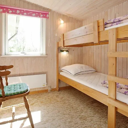 Holiday home Four-bedroom Holiday In 1 Dannemare